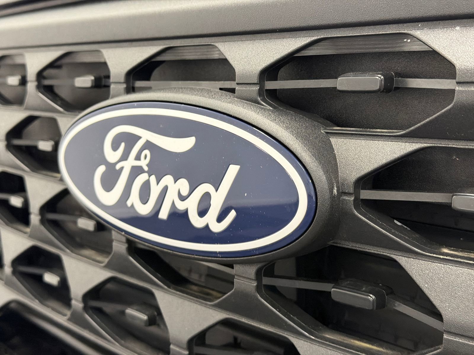 Used 2025 Ford Maverick XL w/ 4K Tow Package AWD/4WD image 12