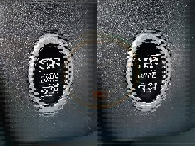 Used 2023 Nissan Rogue SV image 19