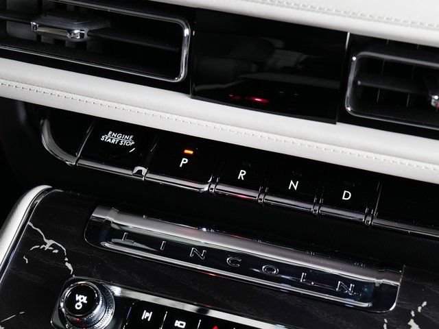 Used 2026 Lincoln Aviator Black Label w/ Dynamic Handling Package AWD/4WD image 18