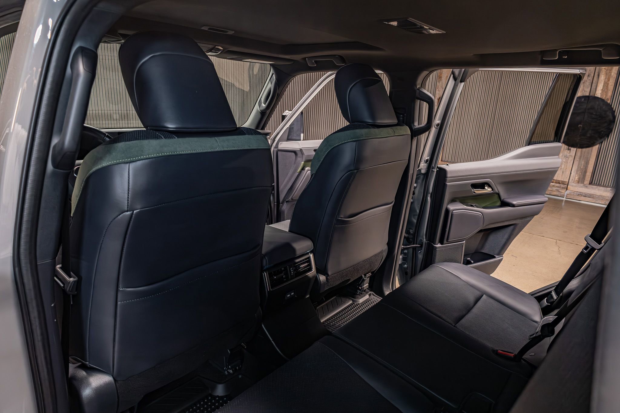 Used 2025 Lexus GX 550 image 22