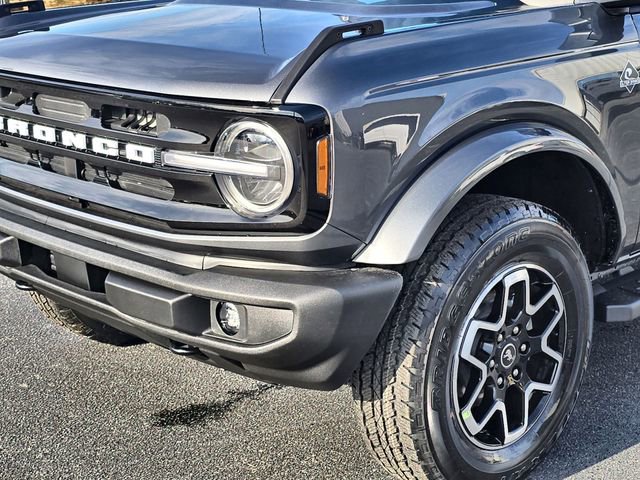Used 2024 Ford Bronco Outer Banks image 10