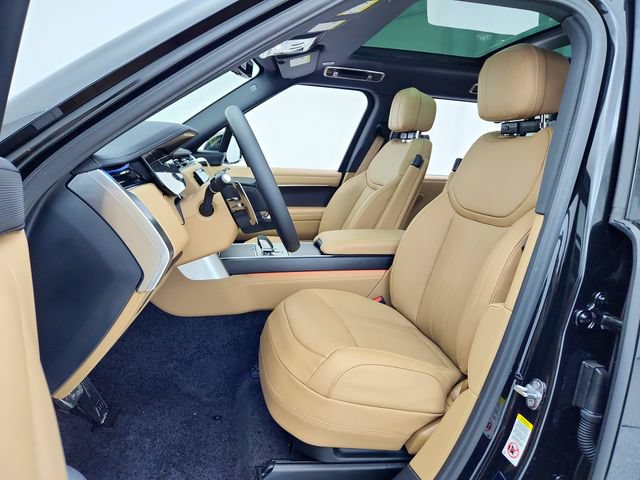 New 2026 Land Rover Range Rover Long Wheelbase SE AWD/4WD image 17