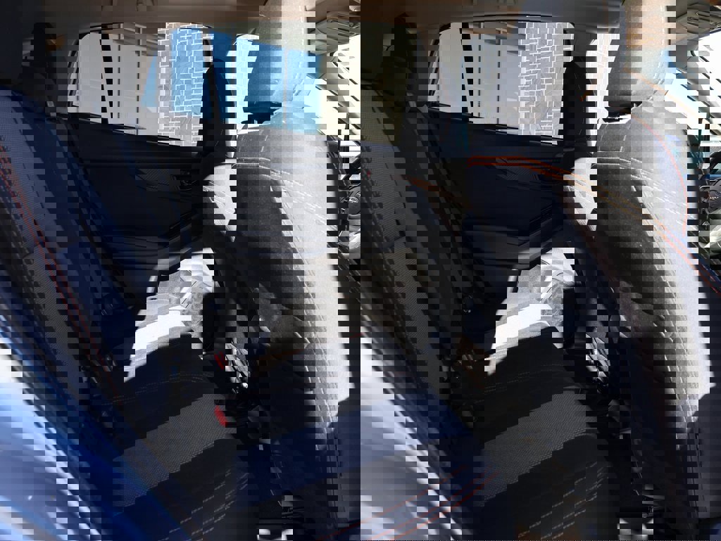 Used 2023 Subaru Crosstrek 2.0i Premium image 13