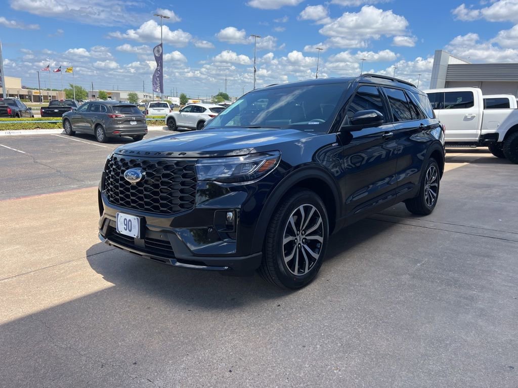 New 2026 Ford Explorer ST-Line image 4