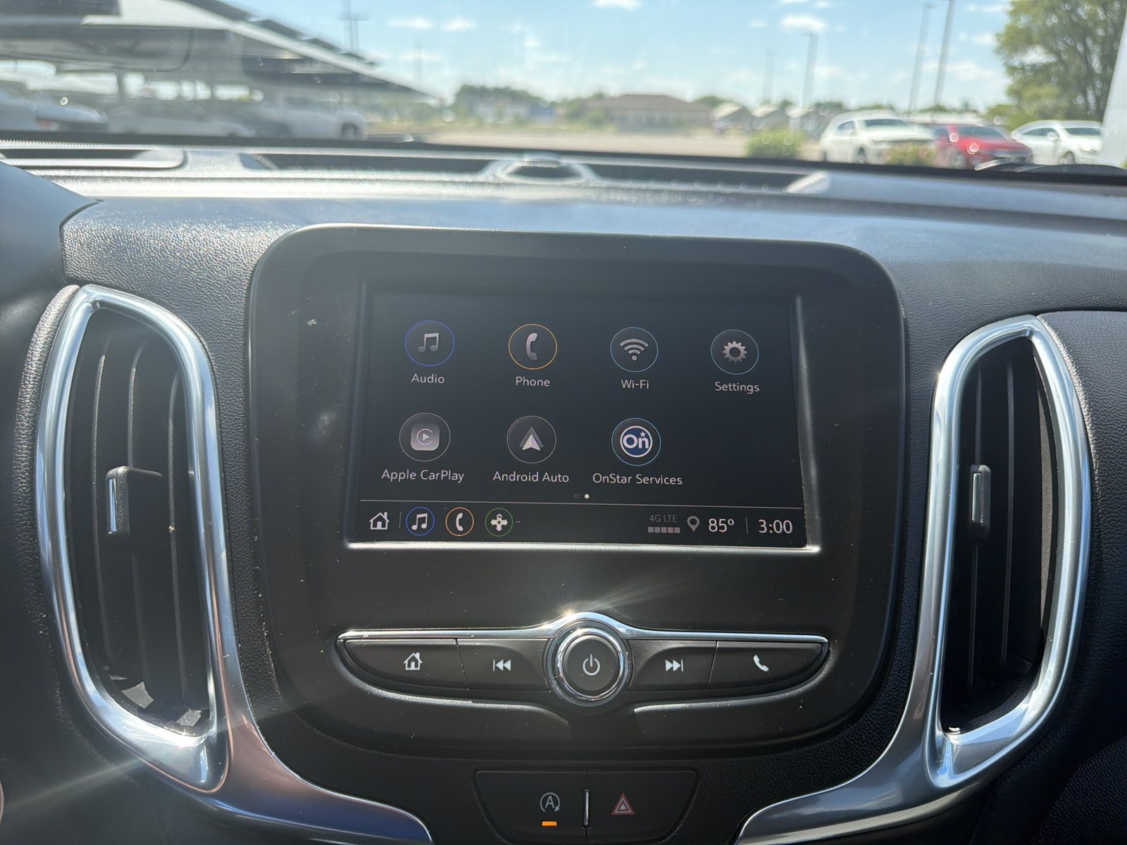 Used 2024 Chevrolet Equinox LT AWD/4WD image 17