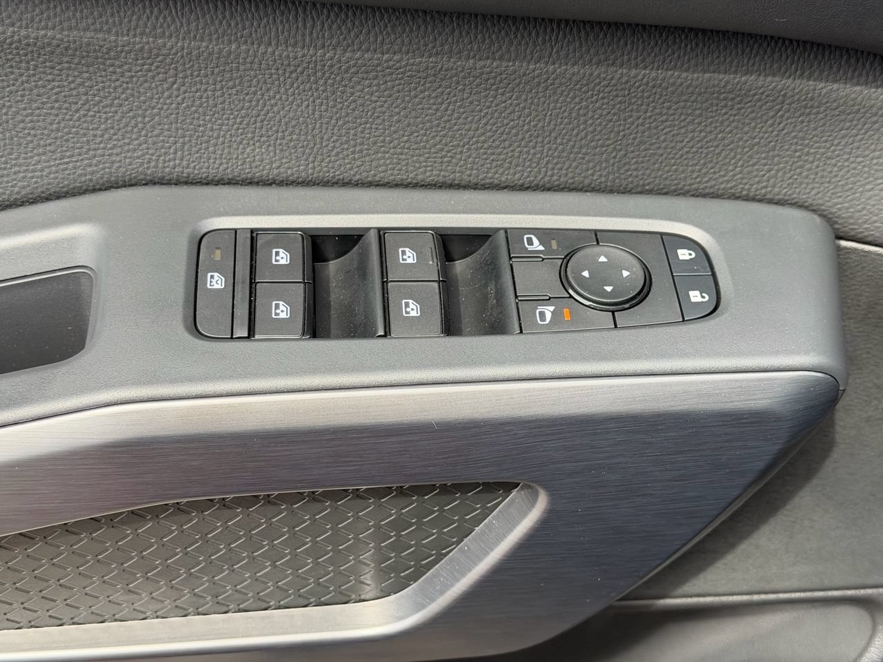 New 2026 Nissan Pathfinder Rock Creek AWD/4WD image 17