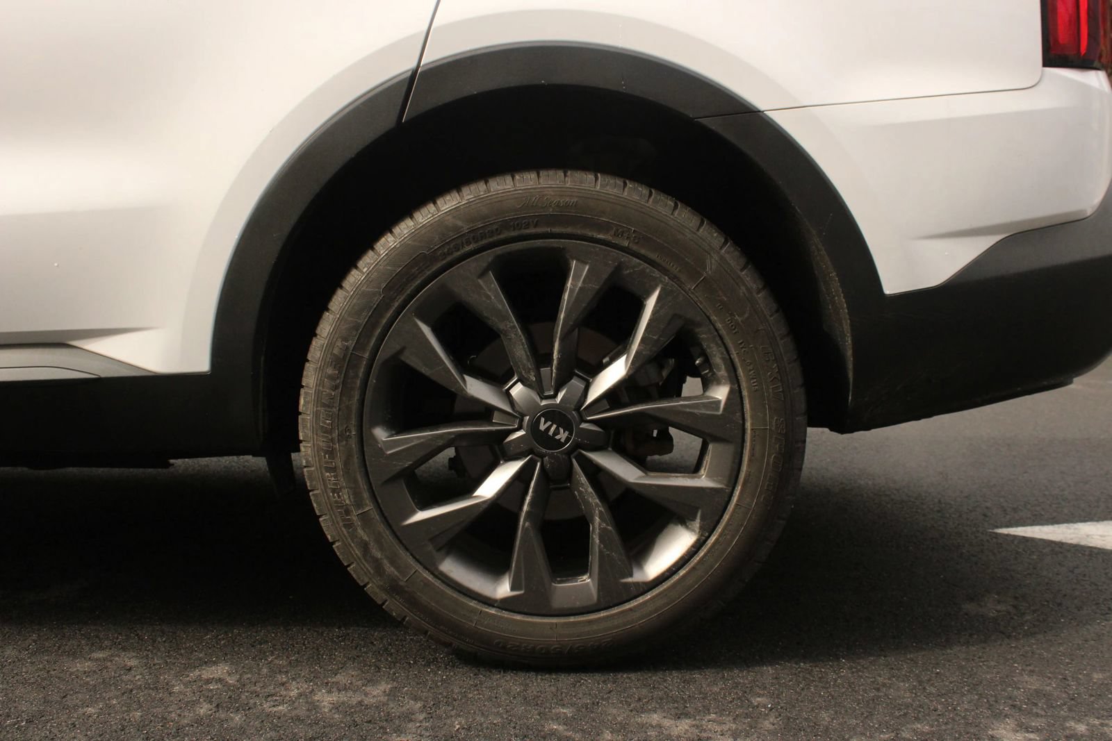 Used 2021 Kia Sorento EX w/ EX AWD X-Line Package image 10