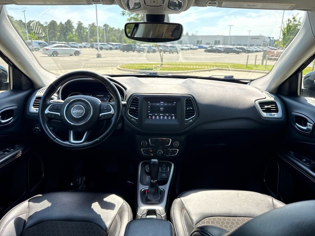 Used 2021 Jeep Compass Latitude w/ Convenience Group image 16