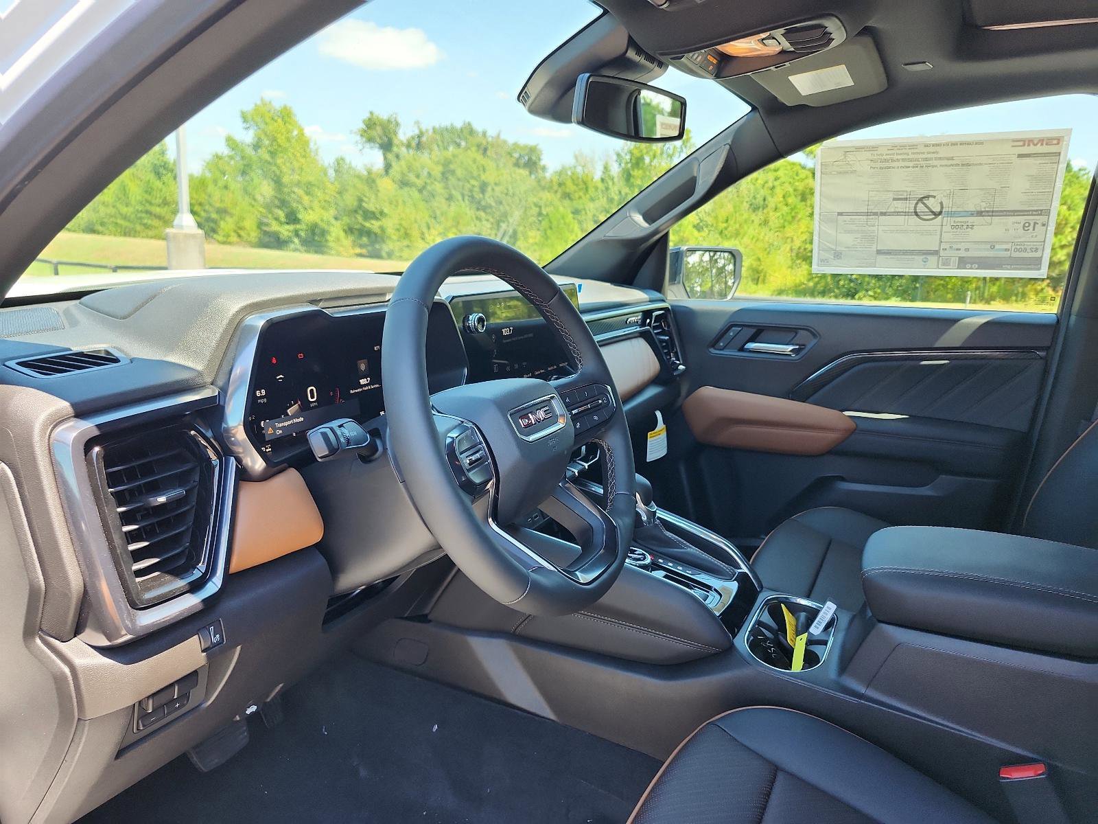 New 2026 GMC Canyon AT4 w/ Technology Plus Package image 10