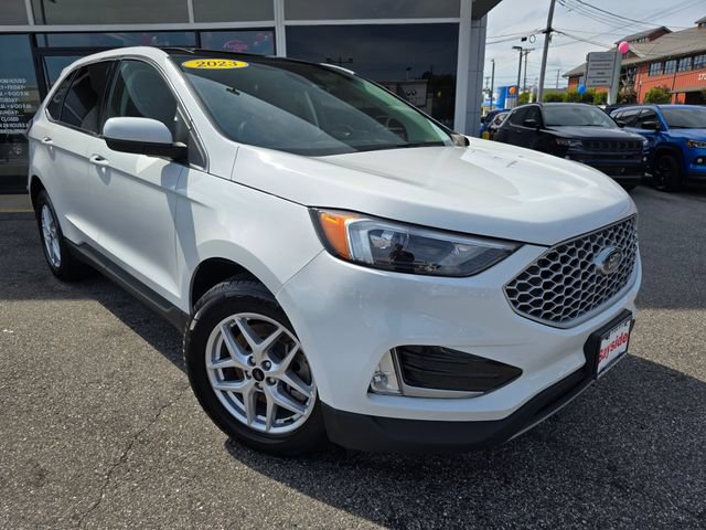 Used 2023 Ford Edge SEL w/ Convenience Package AWD/4WD image 2