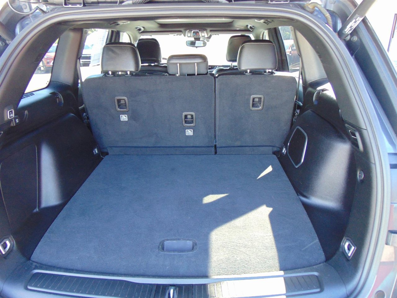 Used 2024 Jeep Grand Cherokee Limited 4xe image 12