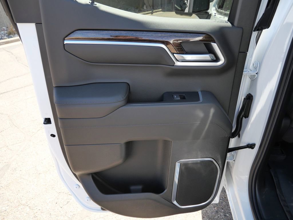 New 2026 GMC Sierra 1500 SLE image 30