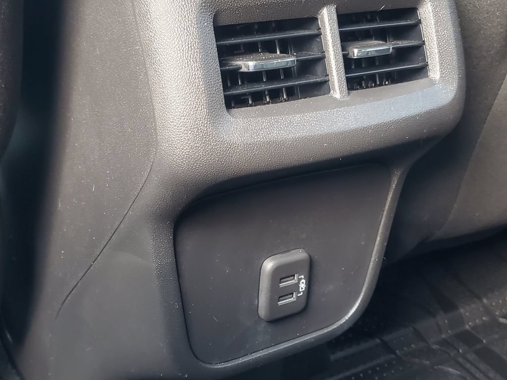 Used 2022 Chevrolet Equinox LT FWD image 26