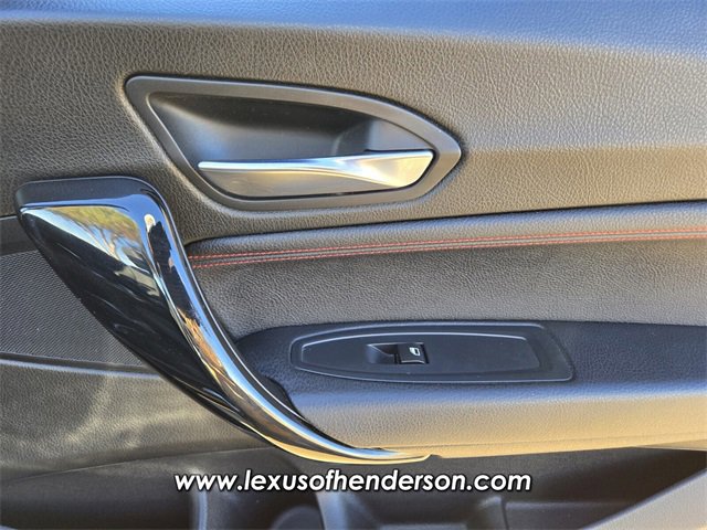 Used 2017 BMW 230i Convertible image 18