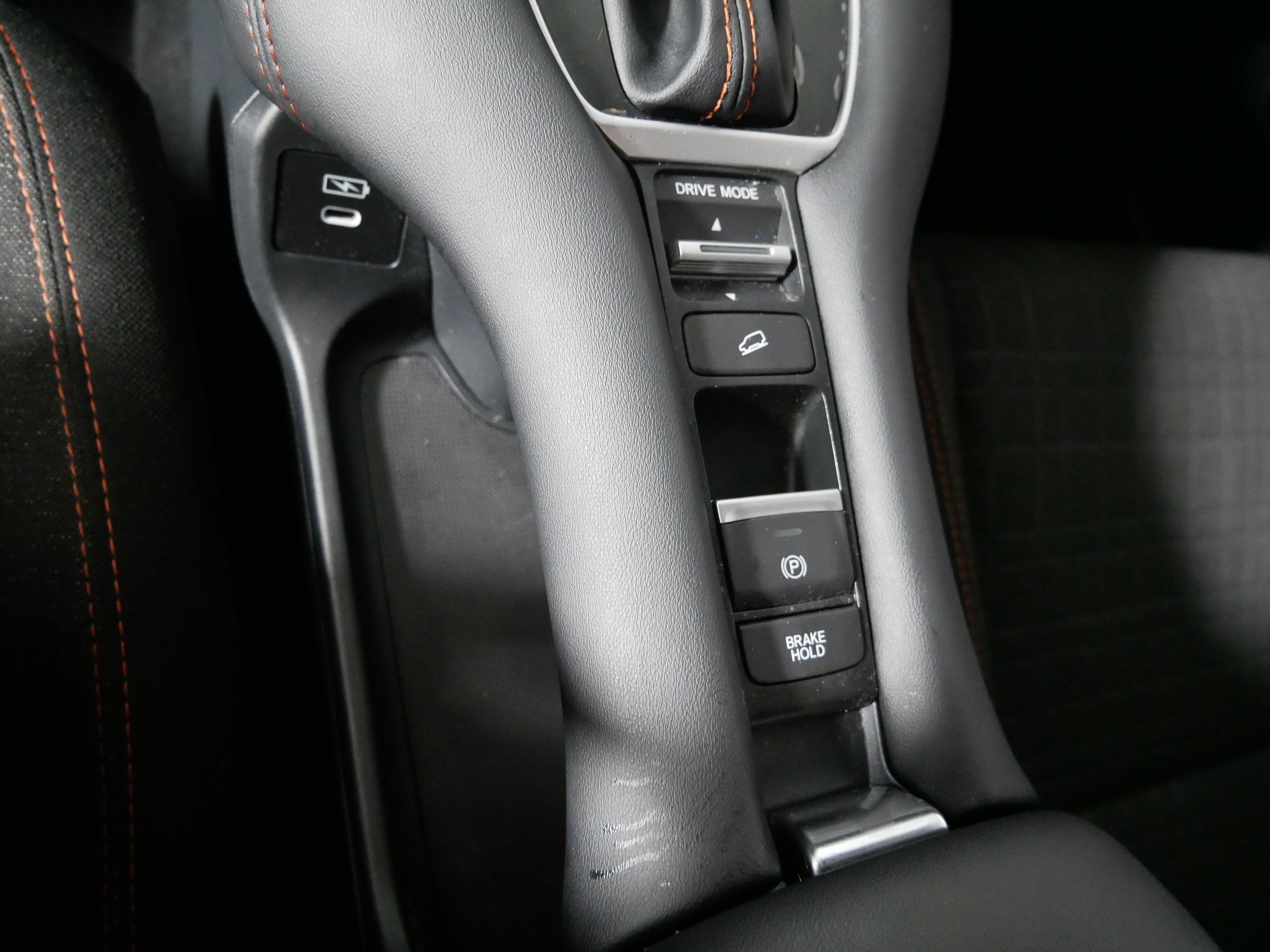 Used 2025 Honda HR-V Sport image 29