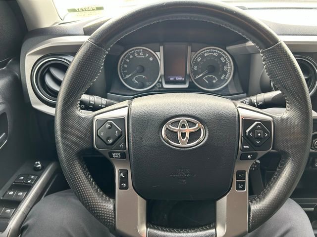 Used 2018 Toyota Tacoma SR5 image 11