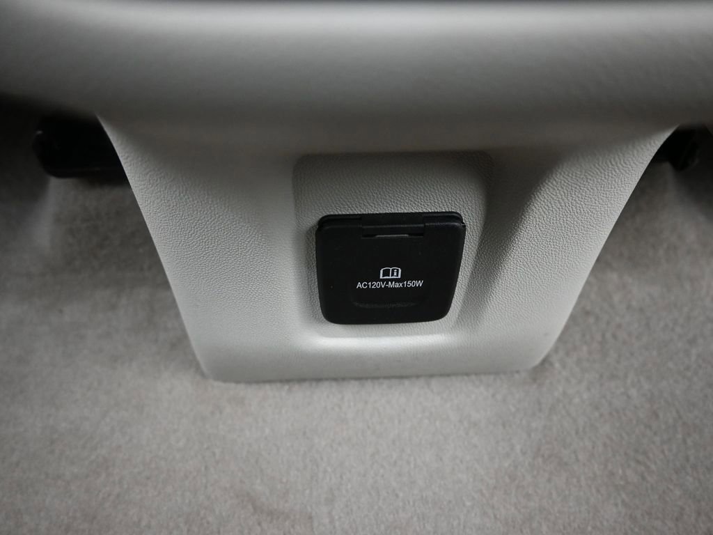 Used 2023 GMC Terrain Denali w/ Denali Premium Package AWD/4WD image 15