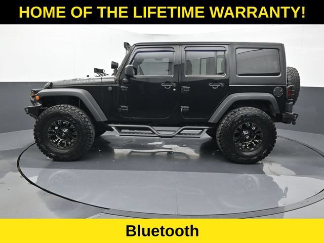 Used 2013 Jeep Wrangler Unlimited Rubicon w/ Connectivity Group AWD/4WD image 4