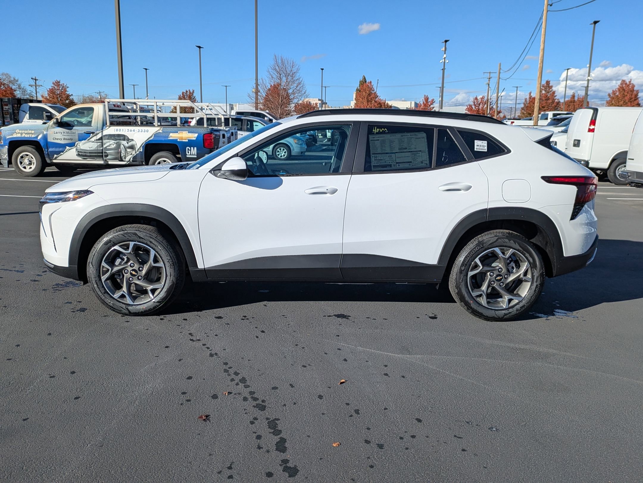New 2026 Chevrolet Trax LT w/ Driver Confidence Package FWD video 2
