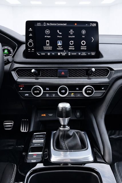 Used 2024 Acura Integra A-Spec image 16