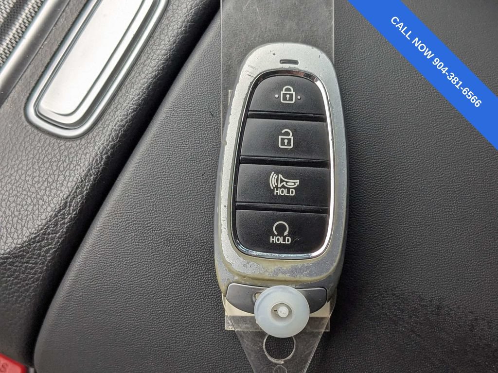 Used 2022 Hyundai Santa Fe SEL FWD image 33