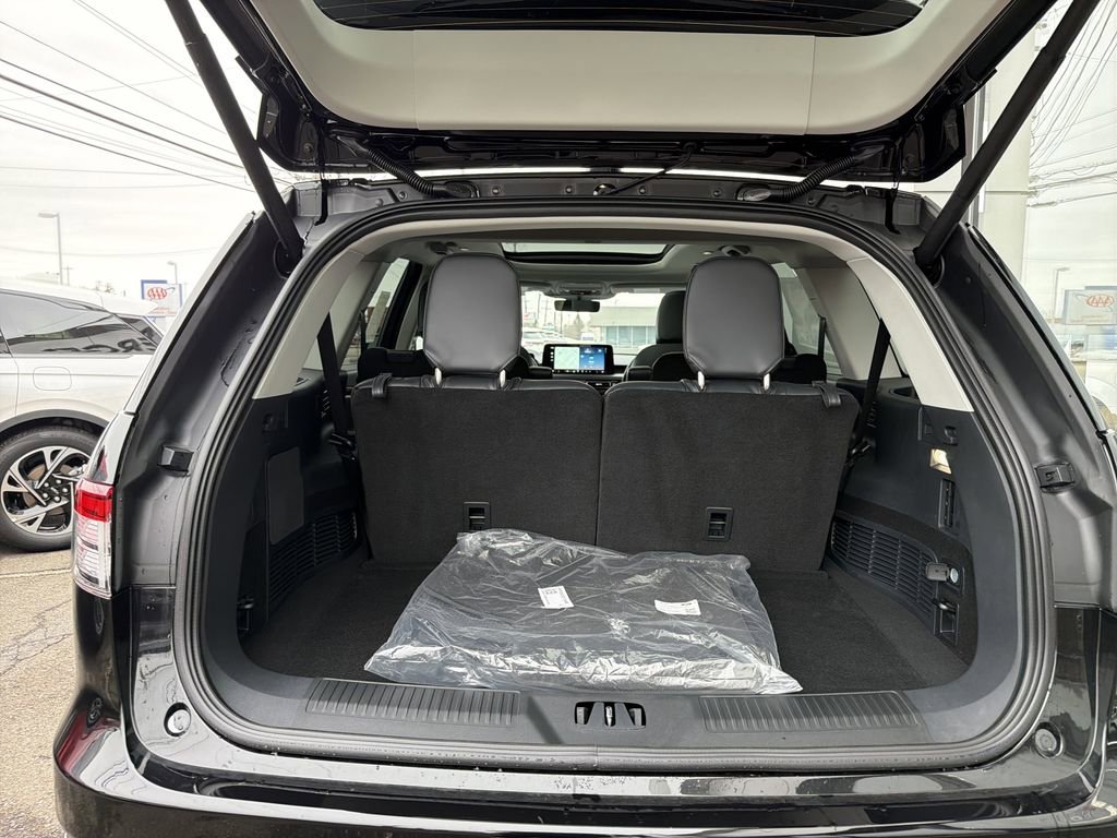 New 2026 Lincoln Aviator Reserve image 12