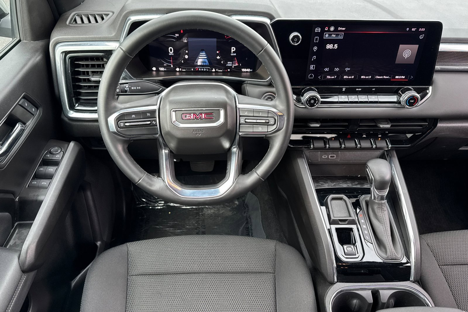 Used 2024 GMC Canyon Elevation w/ Trailering Package image 17