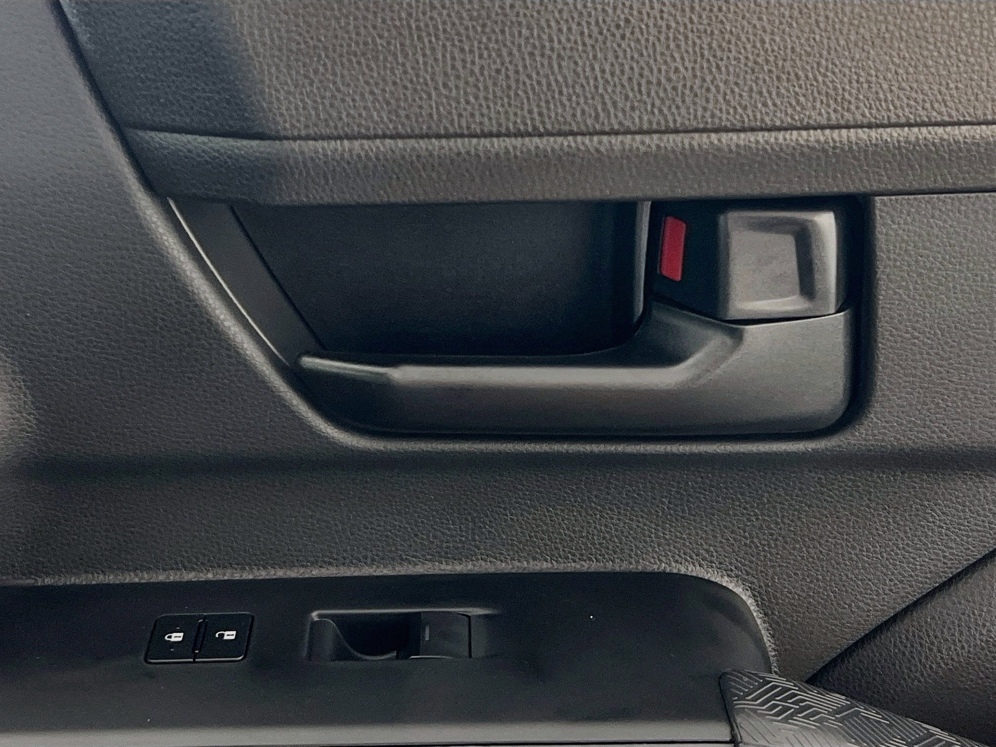 New 2026 Toyota Tacoma SR5 RWD image 31