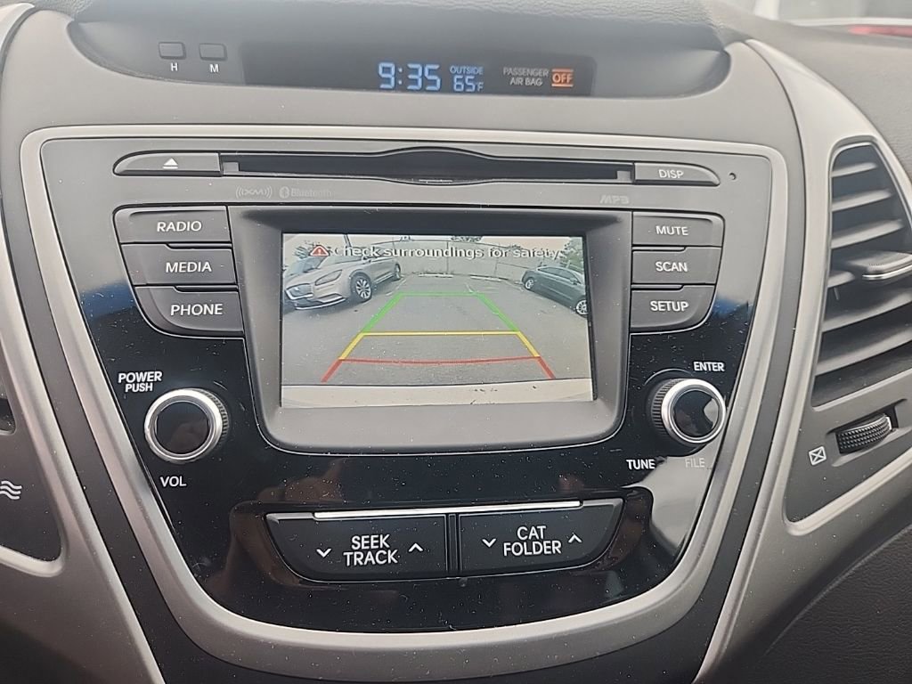 Used 2014 Hyundai Elantra Limited FWD image 21