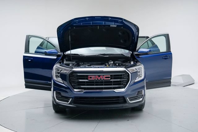 Used 2022 GMC Terrain SLE AWD/4WD image 17