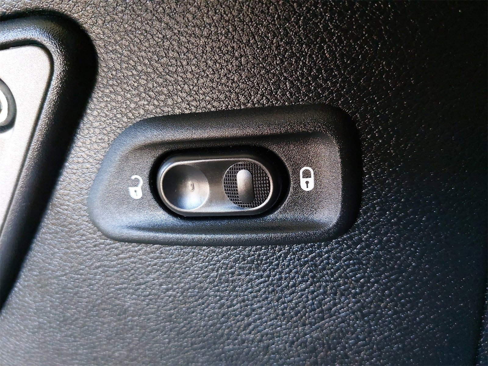 Used 2016 Jeep Wrangler Unlimited Sport w/ Quick Order Package 24S image 30