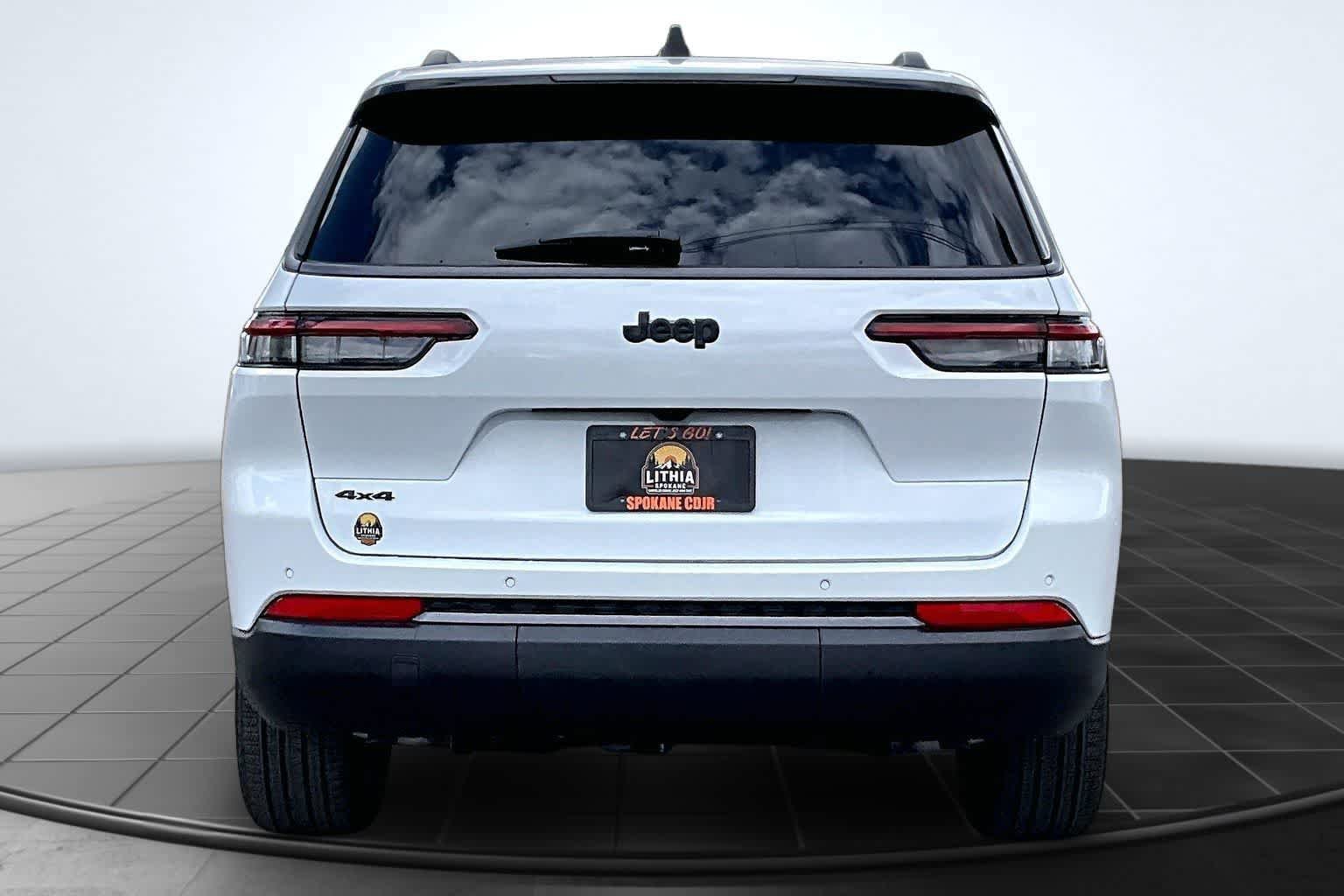 New 2026 Jeep Grand Cherokee L Limited AWD/4WD image 5
