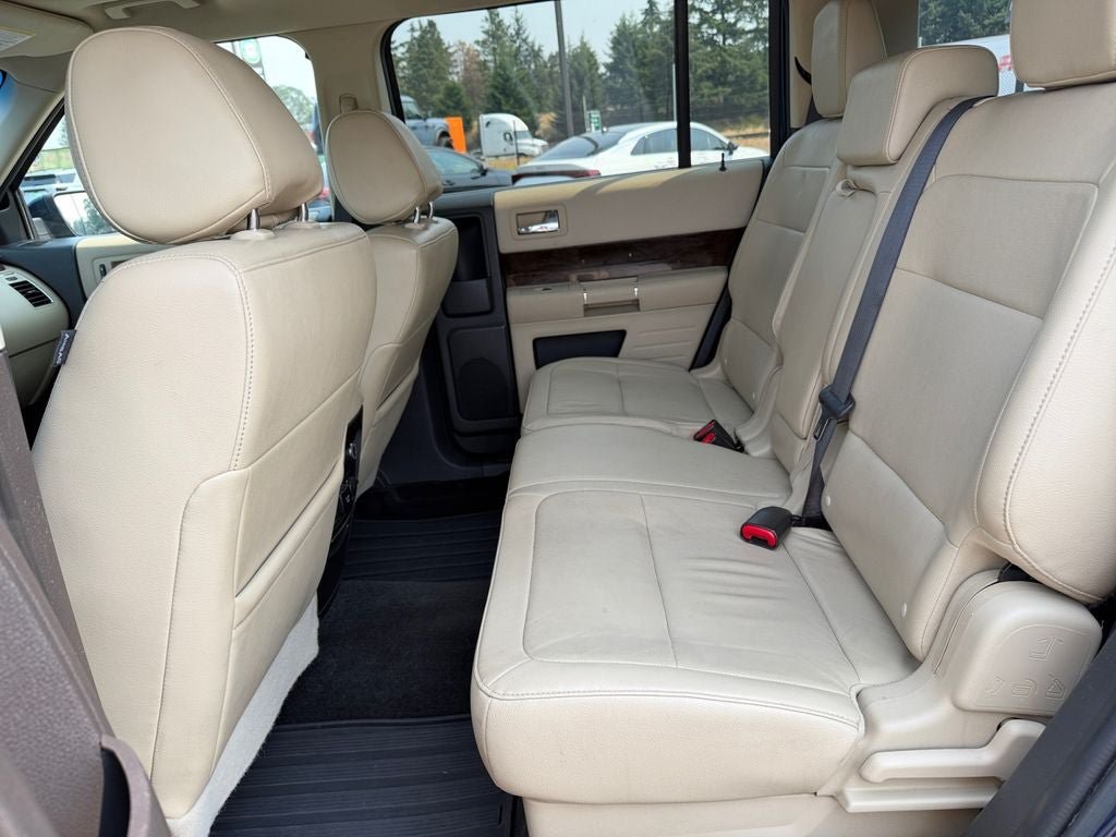 Used 2017 Ford Flex Limited w/ Equipment Group 303A AWD/4WD image 33
