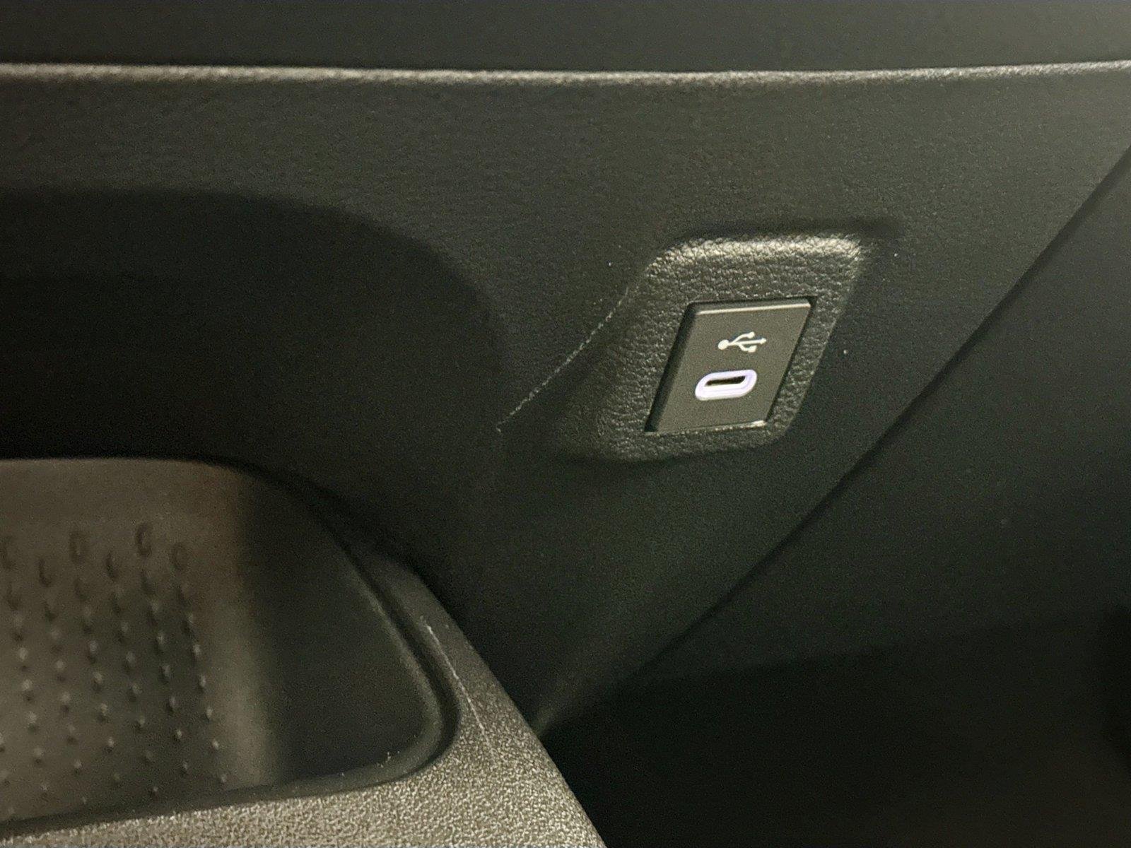 New 2026 Toyota Corolla LE FWD image 27
