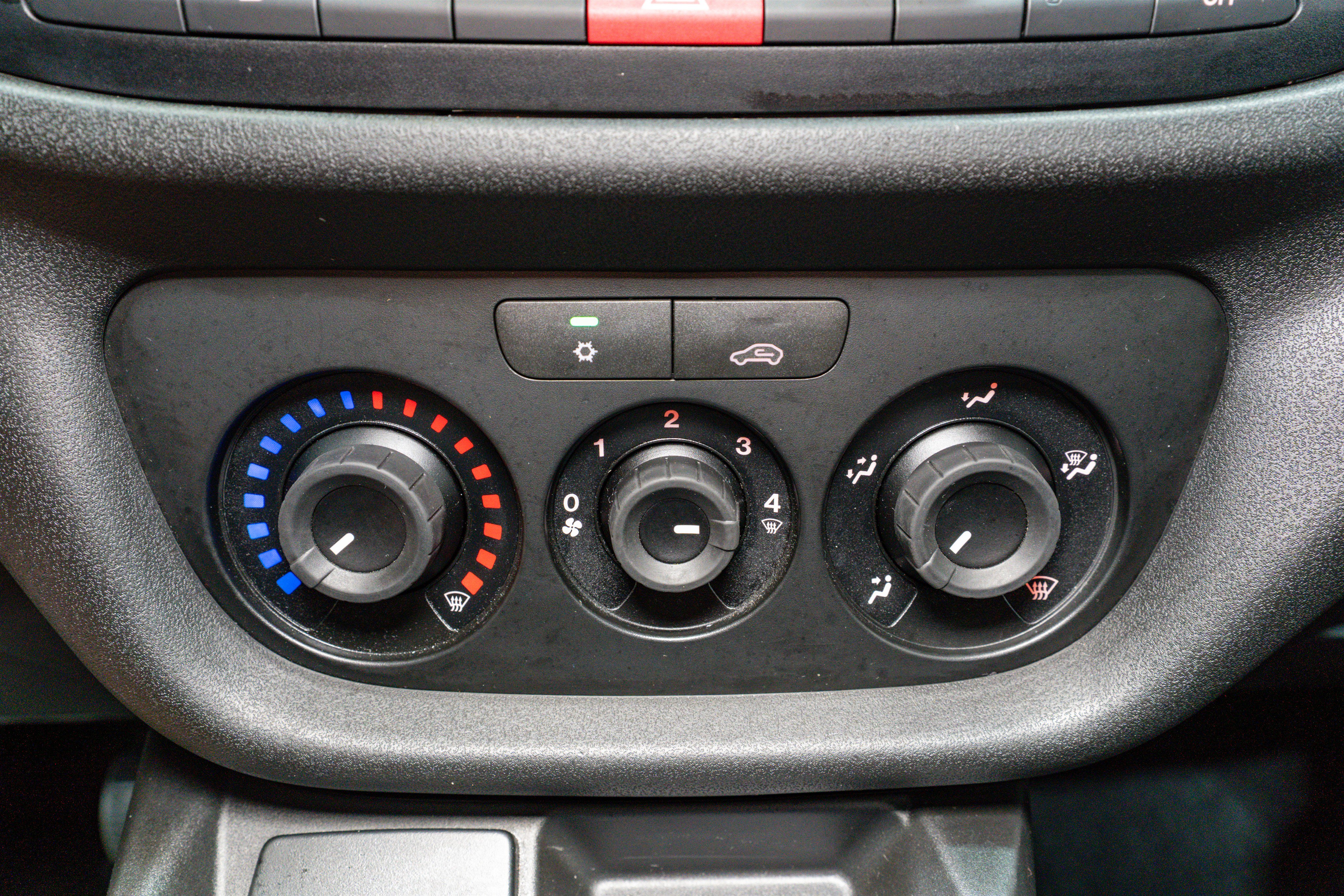 Used 2022 RAM ProMaster City Tradesman w/ Window Group 04 image 20