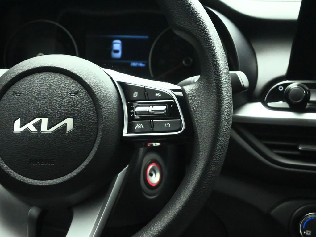Certified 2024 Kia Forte LXS w/ LXS Technology Package image 42