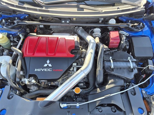 Used 2011 Mitsubishi Lancer Evolution GSR image 12