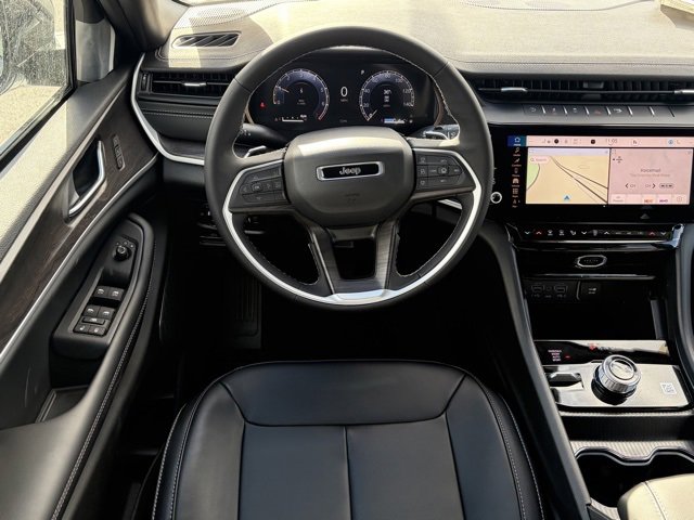 New 2026 Jeep Grand Cherokee Limited image 37