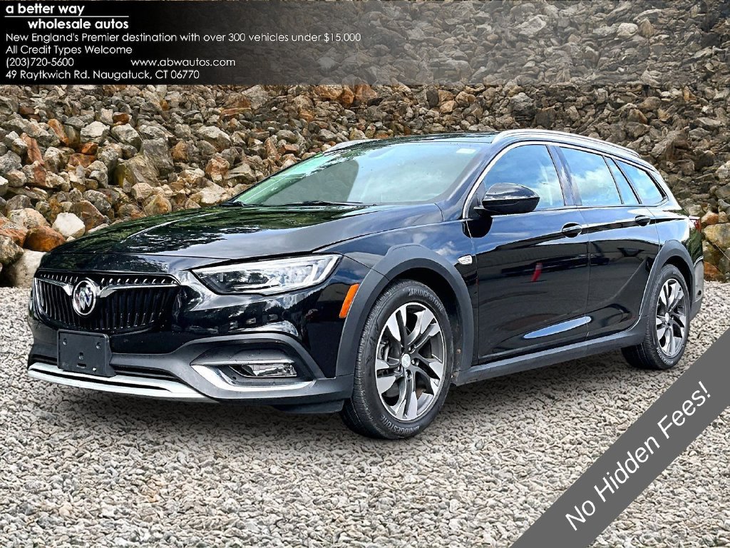 Used 2018 Buick Regal Essence w/ Driver Confidence Package #1