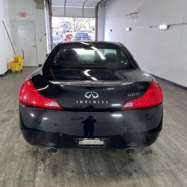 Used 2012 INFINITI G37 x Coupe w/ Premium Pkg image 4
