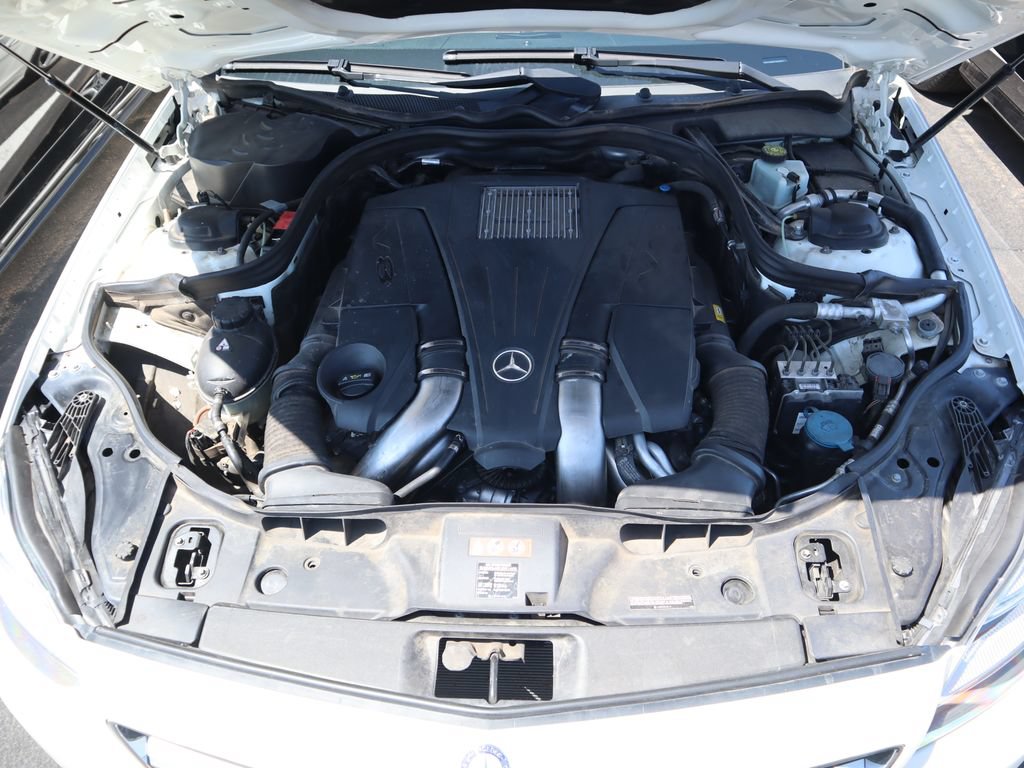Used 2012 Mercedes-Benz CLS 550 4MATIC image 13