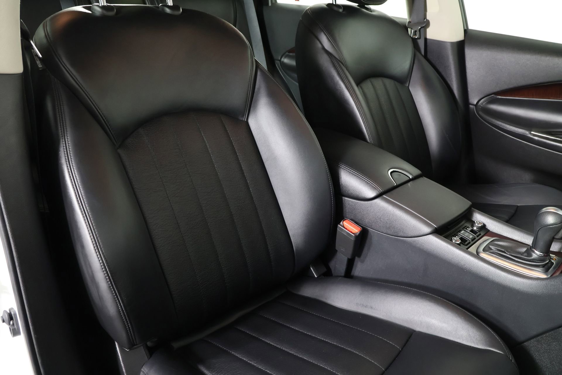 Used 2017 INFINITI QX50 Base image 45