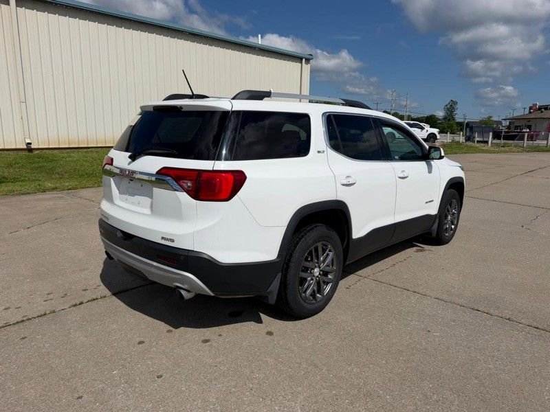Used 2018 GMC Acadia SLT AWD/4WD image 3