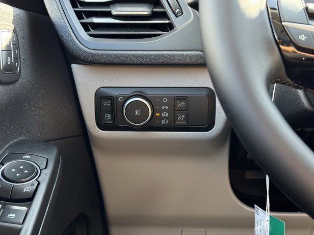 New 2025 Ford Escape SE w/ PHEV Premium Package image 22