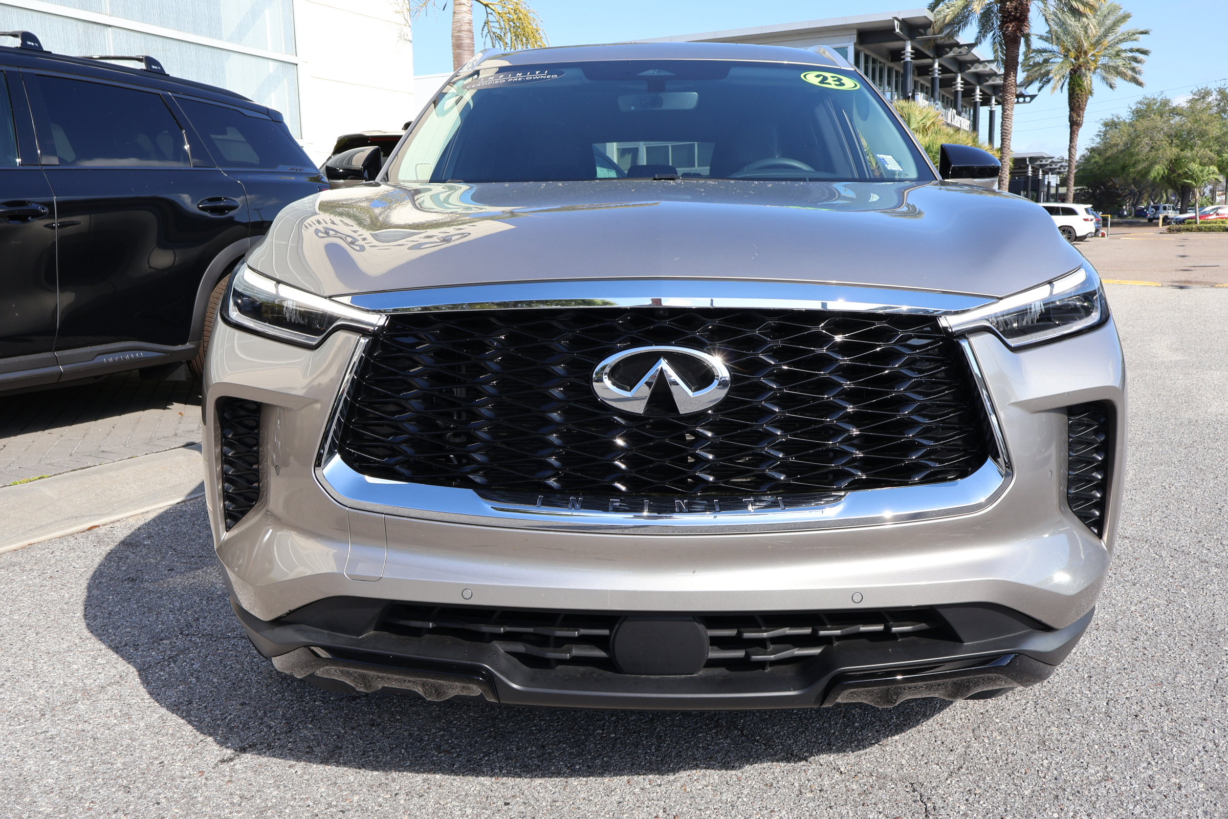 Certified 2023 INFINITI QX60 Luxe w/ Performance Audio Package AWD/4WD image 13