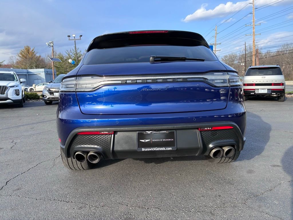 Used 2023 Porsche Macan S AWD/4WD image 6