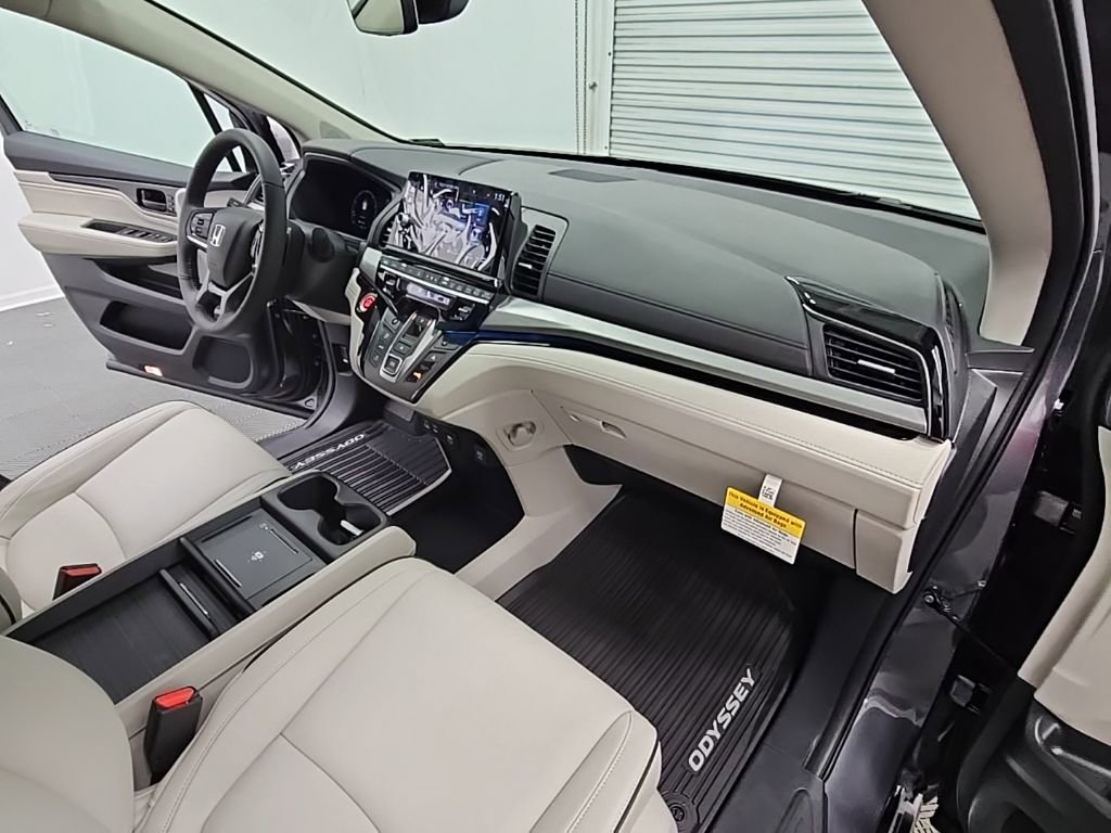 New 2026 Honda Odyssey Touring image 40