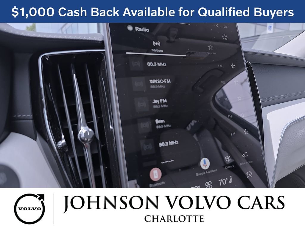 New 2026 Volvo XC60 T8 Ultra w/ Protection Package Premier AWD/4WD image 20