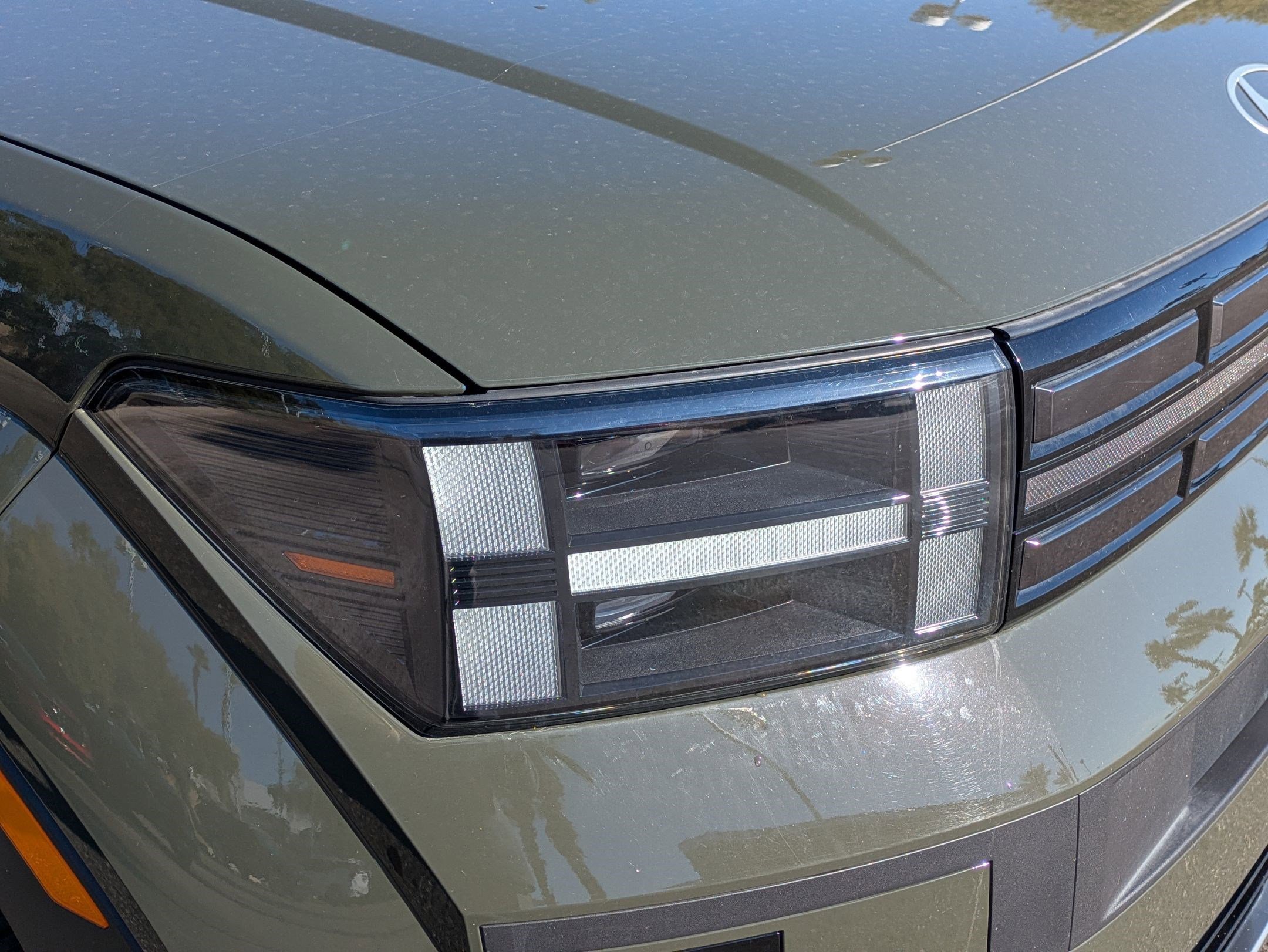 Used 2024 Hyundai Santa Fe Limited image 11