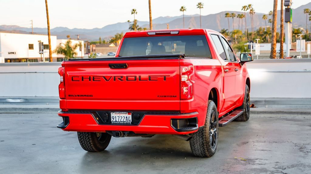 Used 2024 Chevrolet Silverado 1500 Custom w/ LPO, Dark Essentials Package image 9